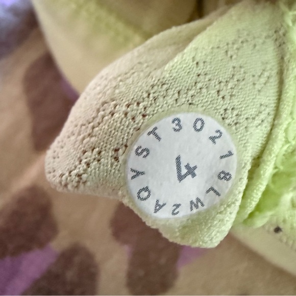 Lululemon Free To Be Serene Bra *C/D cup 💛 - Picture 10 of 10